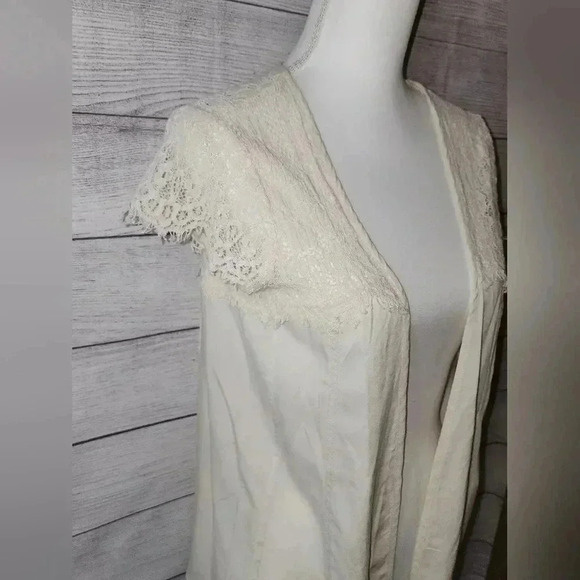 American Eagle blouse size XS - Picture 2 of 5